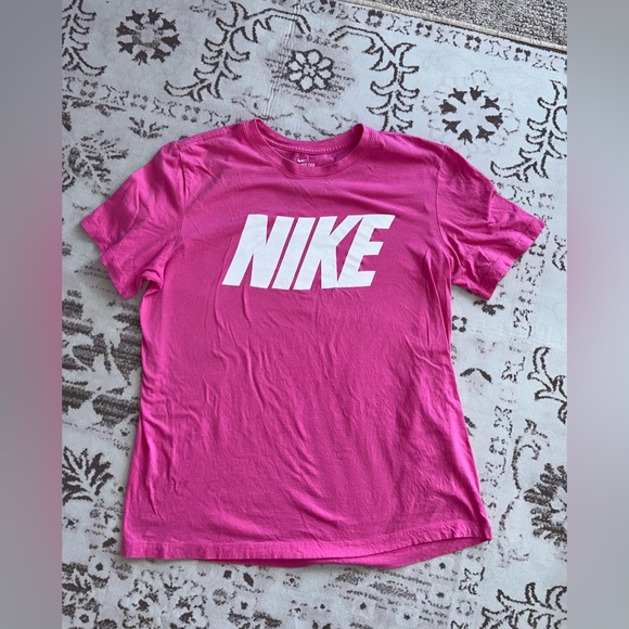 Nike women’s large - Picture 1 of 1